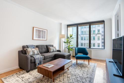 Sutton Place Apartment | Midtown East 2BR w Doorman Gym nr Bloomingdales NYC-1352