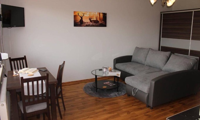 Dobrzen Wielki Apartment | Mieszkanie na uboczu Dobrzeń Wielki