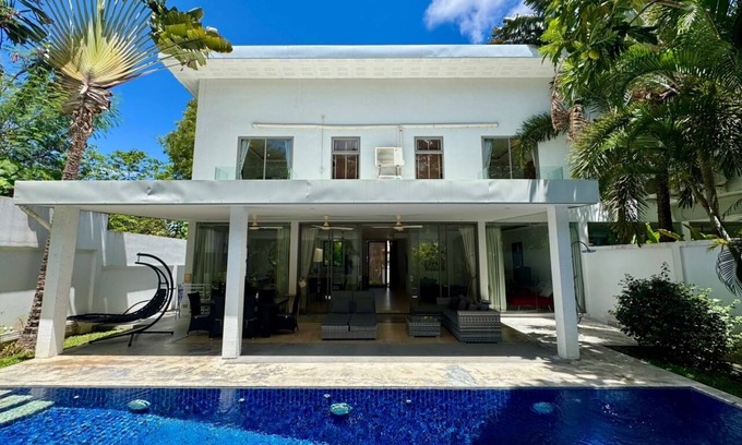 Ban Saiyuan Villa | MIGUEL , wonderful modern villa private