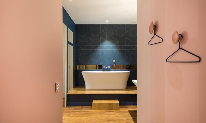 La Presqu'ile Hotel | MiHotel Bizolon
