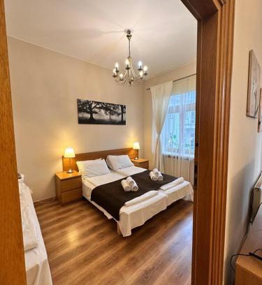 Stare Miasto Apartment | Mikołajska Apartments with Lift