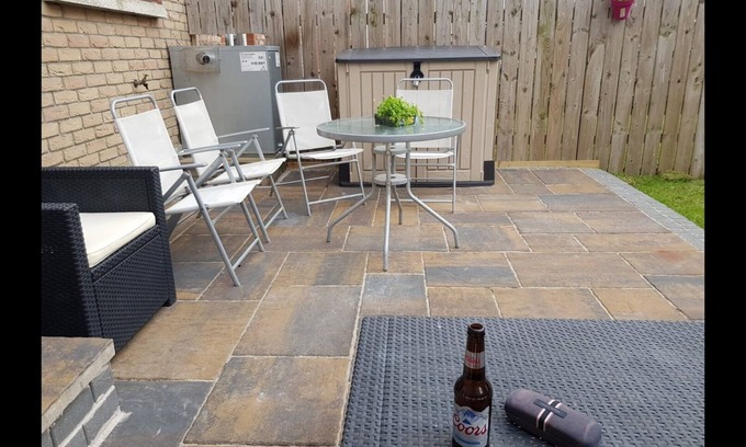 Portstewart House | Millstone House 5 bedroom holiday let Portstewart