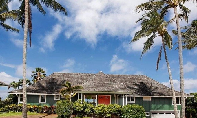 Poipu House | Milo Hae Hale welcomes you to Beautiful Island of Kauai! Pet welcome ocean view