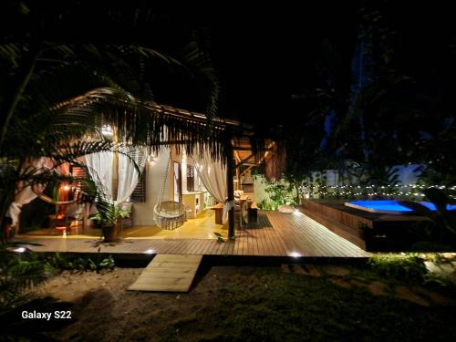 Trancoso Cabin | Mini Casa com Jacuzzi e Piscina
