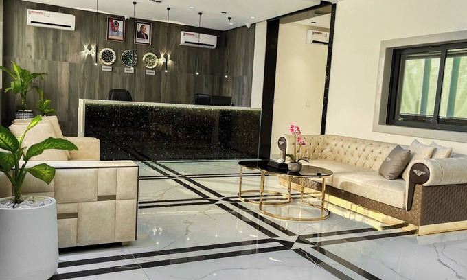 Maitama Hotel | Mini Palace Luxury Suites