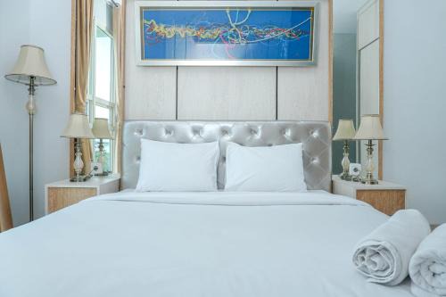 Jakarta Apartment | Minimalist and Comfy 1BR CitraLake Suites Apartment By Travelio