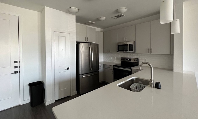 Roanoke Apartment | Minimalistic luxury ®️