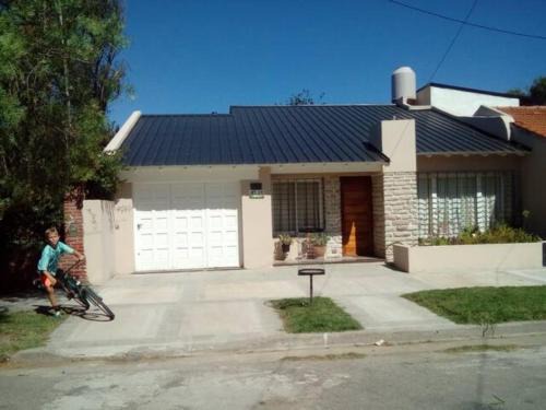 Miramar House | MIRAMAR CHALET