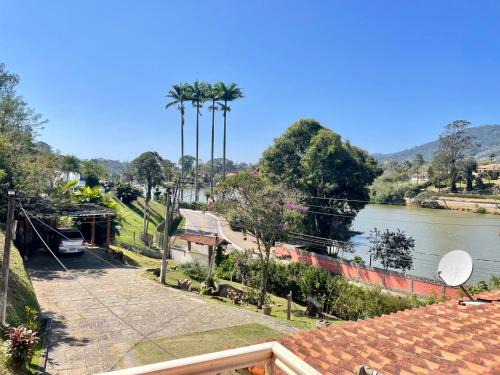 Miguel Pereira Apartment | Mirante do Lago - Suíte Diamond em frente ao Lago de Javary