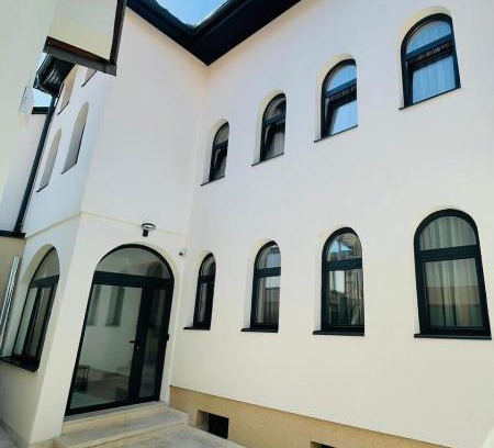 Old Town Apartment | Miss Saray