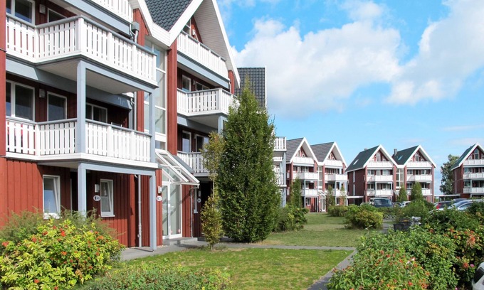 Muritz Apartment | Mitteldeck by Interhome