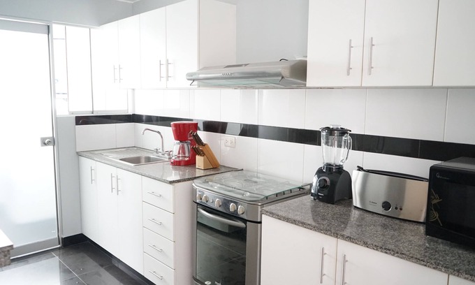 Miraflores Apartment | MLA apartments - Kennedy