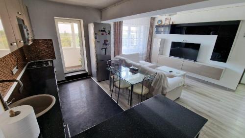 Ploiesti Apartment | MMT SweetHome Sud