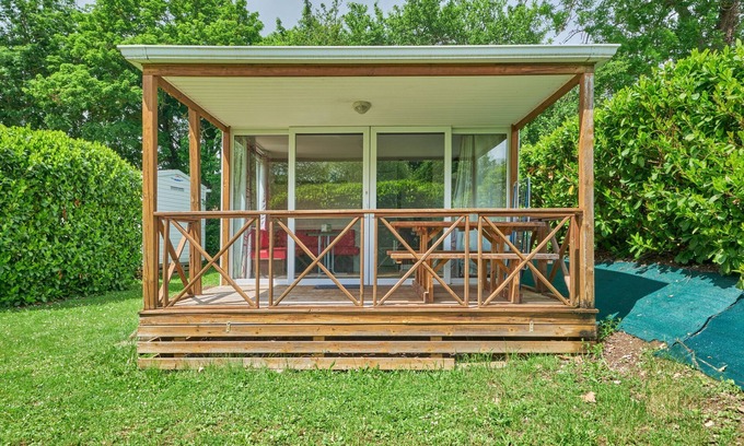 Mens RV Rental | Mobile Home "4 Personnes 208" with Shared Pool & Private Terrace