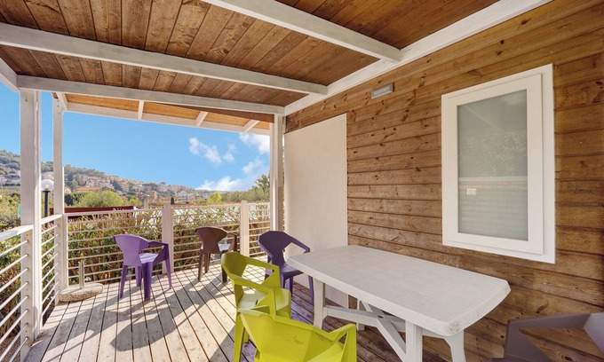 Pietra Ligure House | 'Mobile Home Next 231' with Pool, Private Terrace & Wi-Fi