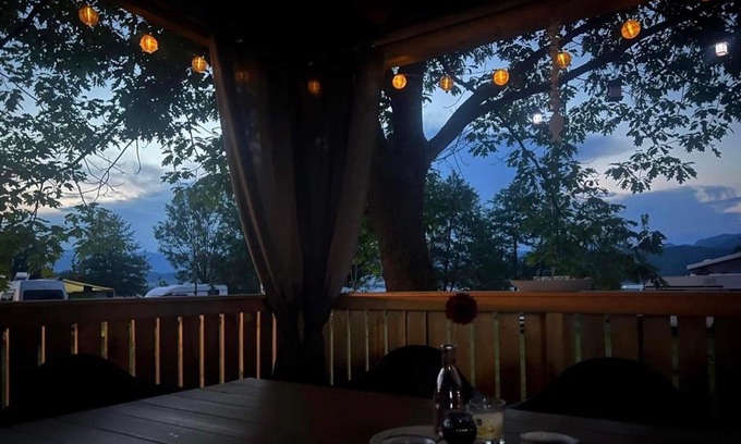 Hrastnik Apartment | Mobilna hiška pogled na jezero