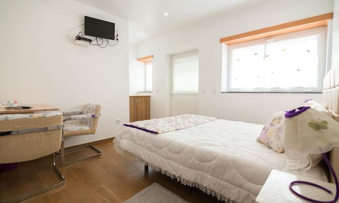 Batalha House | Mocho Guesthouse