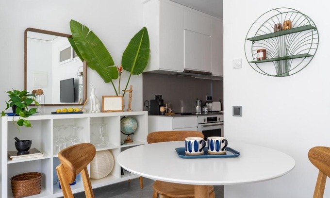 Lloret de Mar Apartment | Modern 1 bedroom apt. Free parking. 10 min beach