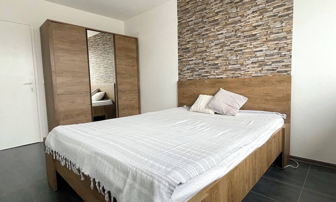 Novo Sarajevo Apartment | Modern 1-bedroom in a great location with all the amenities