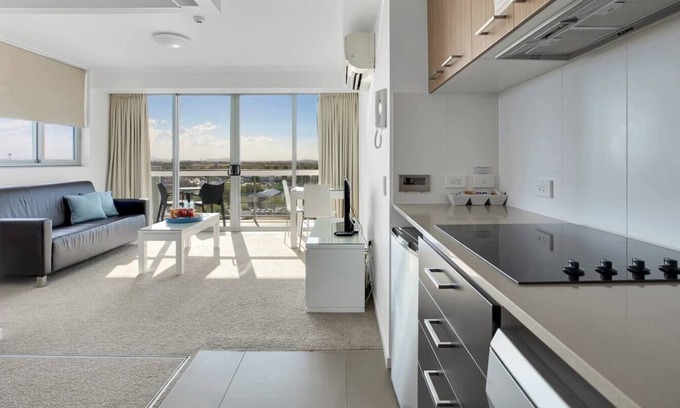 Mackay Apartment | Modern 2 Bed Apt Wheelchair Friendly