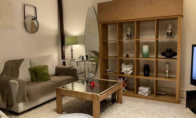 Chiswick Apartment | Modern 2 bedroom flat in heart of Chiswick: SPECIAL OFFER 50% off 1-6 Decembern