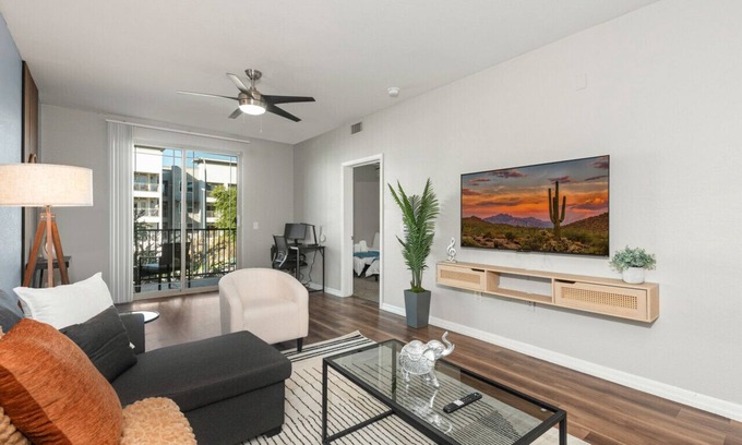 Tempe Apartment | Modern 2BR Near ASU|Pool, Gym & Pet-Frndly