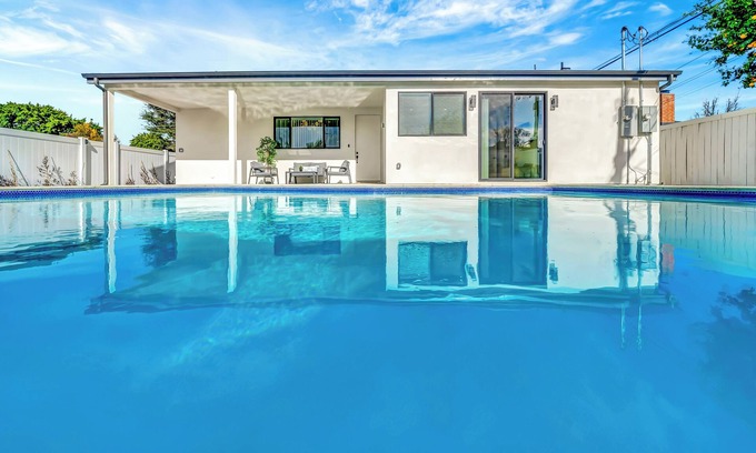 Reseda House | Modern 3BR W/King Bed, Gated Pool & BBQ Oasis