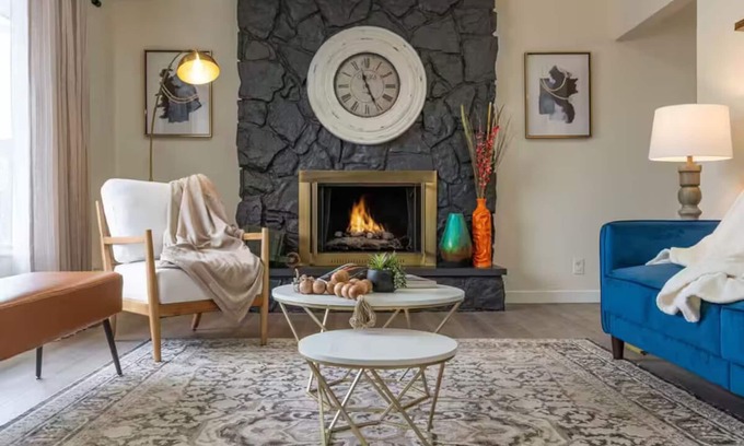 Murray House | Modern 5BR, Close to Skiing, DT SLC