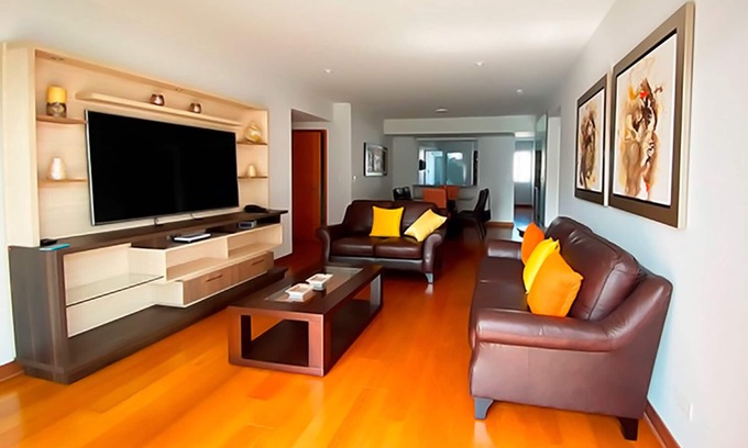 Miraflores Apartment | MODERN AND COMFORTABLE APARTMENT IN MIRAFLORES