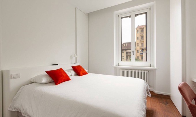 Ponte Seveso Apartment | Modern and comfortable apt - central station!