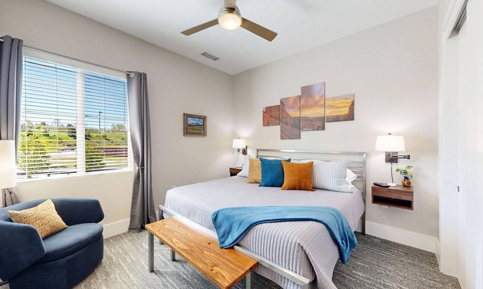 Golden Condo | Modern and Cozy ~ Near CSM, Downtown, Hiking, Denver 15 mins
