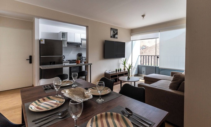 Chorrillos Apartment | Modern and elegant 3 BR loft close to the Sea