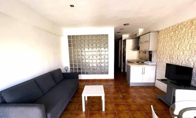 Playa Pobla de Farnals Apartment | Modern and spacious studio