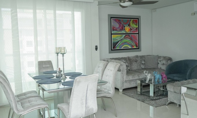 Barranquilla Apartment | Modern and focused apartment in Barranquilla