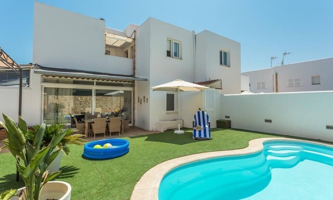 Cala d'Or House | Modern and luminous house with pool close to beach and Cala d'Or center.