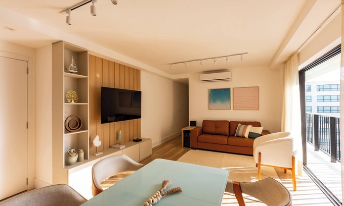 Leblon Apartment | MODERN APARTMENT IN LEBLONnNew 2 suites near beach, lagoon and best dining spots