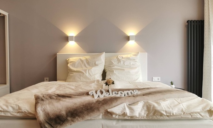 Groemitz Apartment | Modern apartment, private terrace, quiet location in the historic backyard