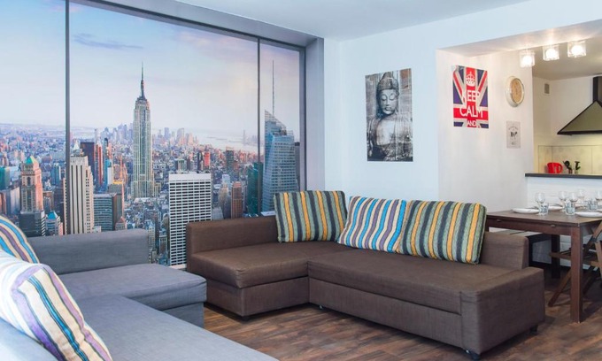 Stare Mesto Apartment | Modern Apartment Dlouhá