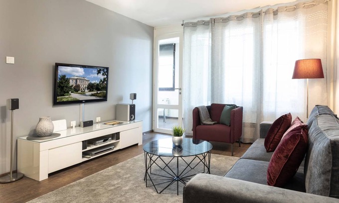 Zagreb Apartment | Modern Apartment near Faculty of El. Engineering