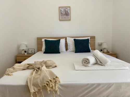 Kos Town Apartment | Modern Apartment in Kos Town, Close to the Beach - No 1