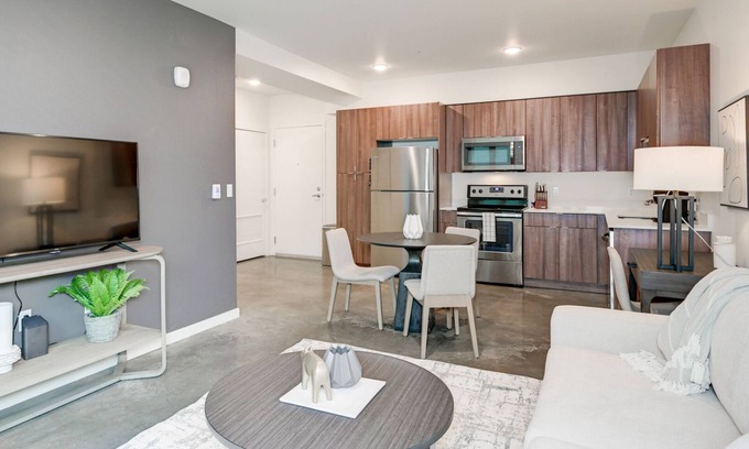 Bothell Apartment | Modern Apartment in Prime Location (ID8493X83)