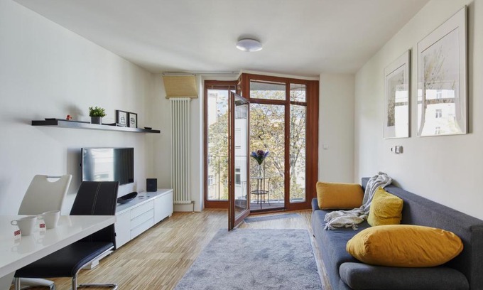 Prague 2 Apartment | Modern Apartment in Vinohrady by Prague Days