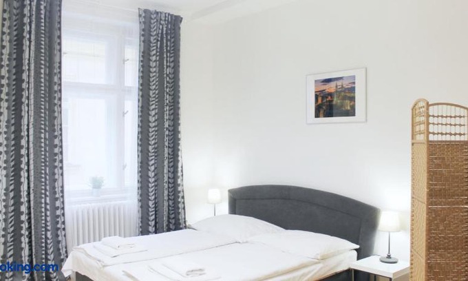 Stare Mesto Apartment | Modern Apartment Michalska 6
