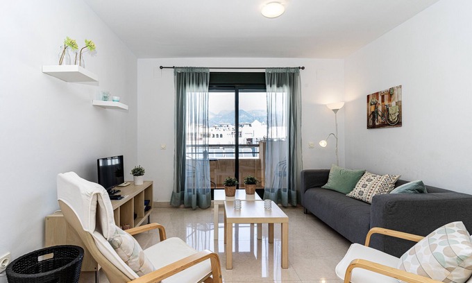 Nerja Apartment | Modern apartment - Wifi - swimming pool - parking - center - beach at 250 m