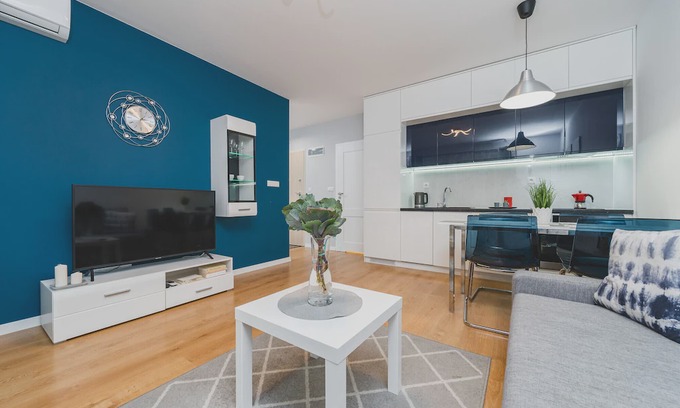 Warszawskie Apartment | Modern apartment with balcony Rakowicka 14a - 4