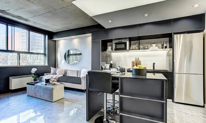Shaughnessy Village Apartment | Modern Apartment with All Amenities
