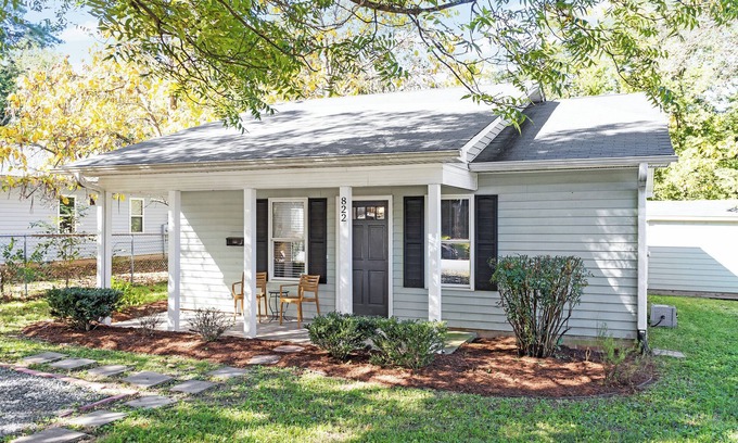 Durham House | Modern Bungalow Steps to Downtown and Duke