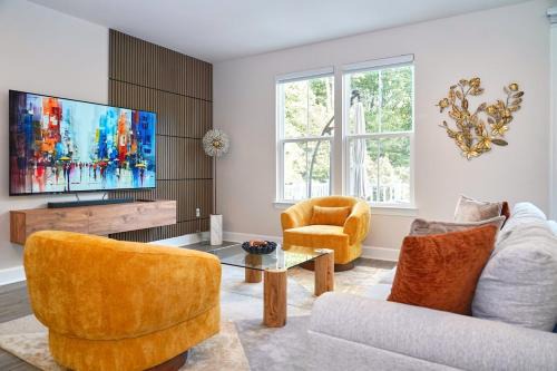 Largo Villa | Modern Chic Gateway near DC & Fedex field