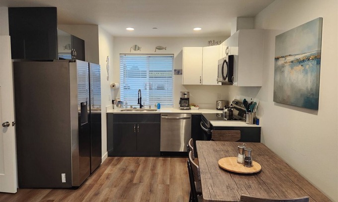 Ocean Shores House | Modern Coastal Getaways # 1 ~ Brand New in Downtown Ocean Shores~