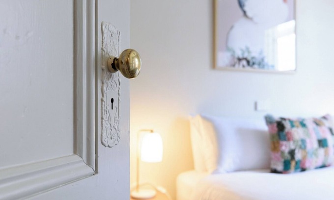 Launceston CBD Apartment | Modern Comfort 2-bedroom hideaway in Balfour